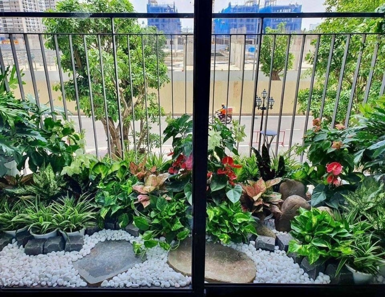 06 mẫu thiết kế tiểu cảnh ban công đẹp 0