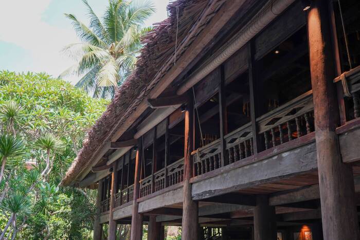 Nhà gỗ phục dựng 1